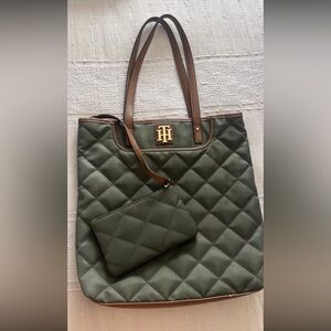 Tommy Hilfiger Quilted Nylon Tote Bag With Pouch Olive With Faux Leather Trim